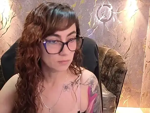 Alejandra_sandoval_a - Spank me ass so hard x6
