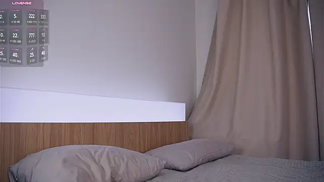 RemaReglin - Tease with panties and make my ass red