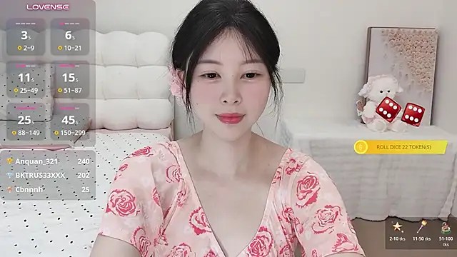 Anna-2005 - 排卵期想要想要想要想要一直想要~~（大鸡鸡放进内裤摩擦骚逼）