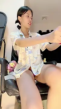 WetVirginPussy - 1 fingers fuck pussy w/ boobs:inlove: