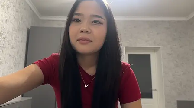 RegenaLandauer - Show your belly button