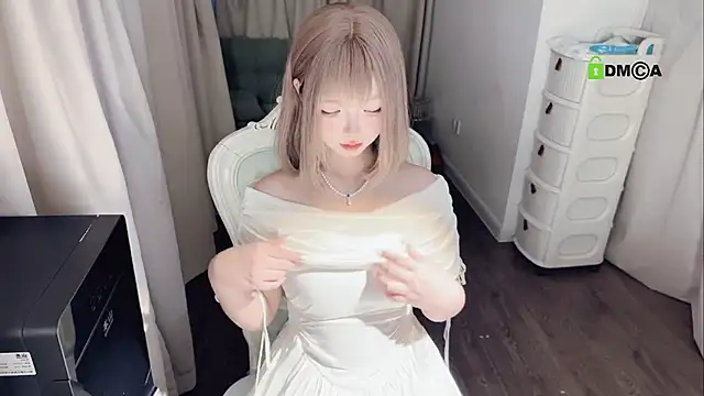 -sanhuamao- - 想和你养个狗狗 去楼下走走（换性感衣服）