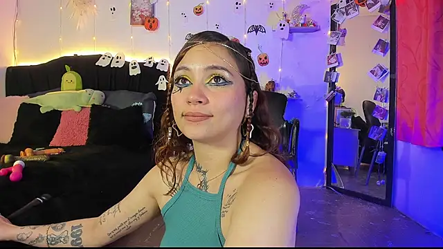 Alisson_zafiro_ - shake ass