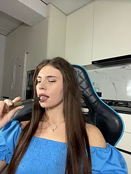 CurlyLara - 💎butt plug+VIDEO FOR LAST TIP