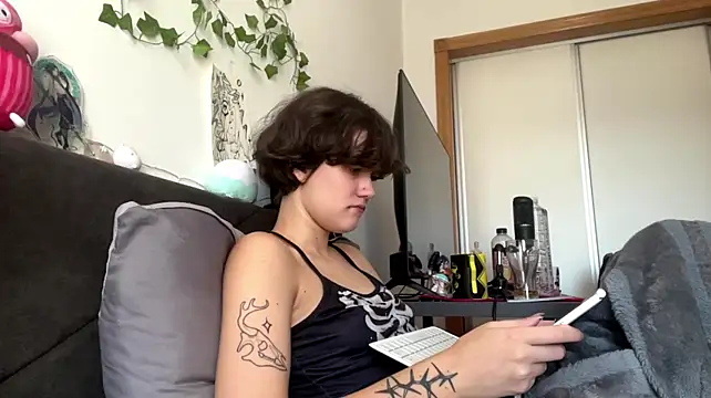 HeyFriren - sent u my hot Video ANAL and we go pvt