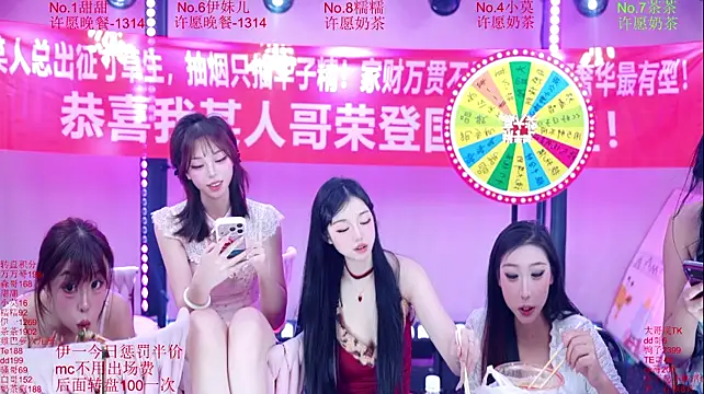 Luckybaby-001 - 吃水果啦~