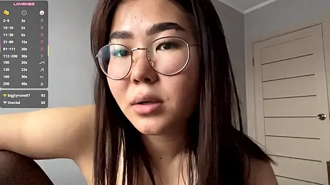 HikkoSinu - finger in my pussy