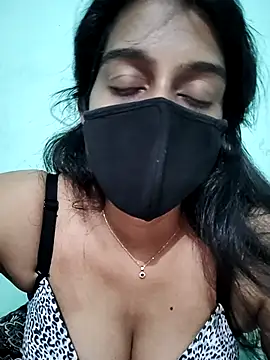 Tamilhotpriya
