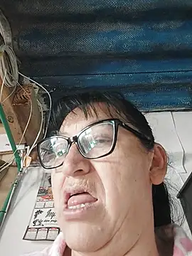 Clarita_01 - Masturbarme en publico🤪🤪🤪