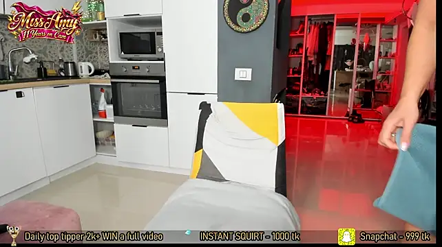 AmySuperHeroes - :fire: SQUIRT show loading...