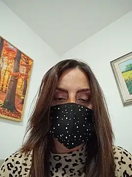 Akemi_rossi - Togliamo la gonna