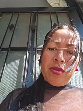 JustSamantha_ - Take off my bracelets in public🥵🤯