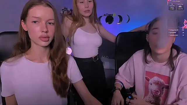 Khloebeauty - flash ass