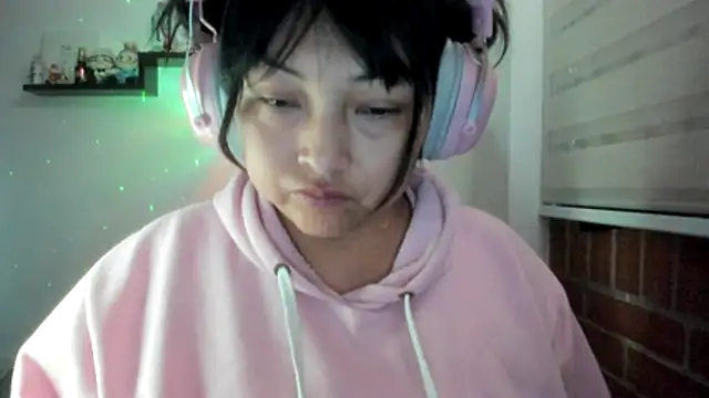 Shaddycute_ - Come and dance with me.