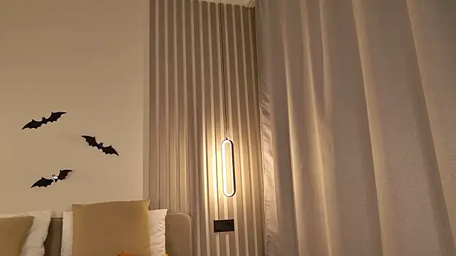 EvaEliss - 🎀drooling on boobs