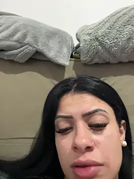 Belababyy - Peladinha se masturbando
