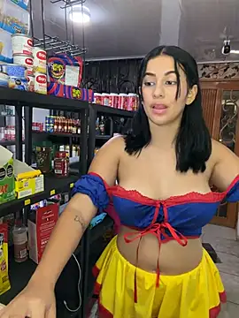 Celeste_rousse01 - topless in the store