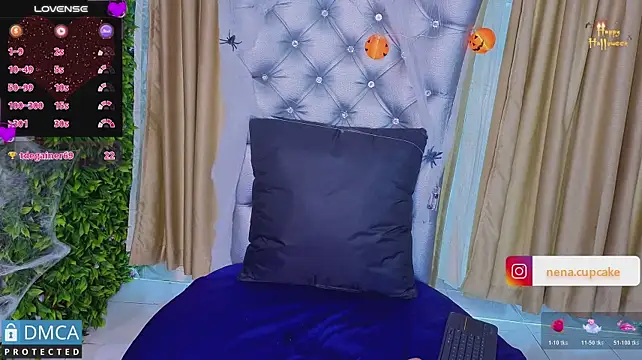 Nena_cupcake_ - SUCK ME SLOWLY AND LOOK AT ME