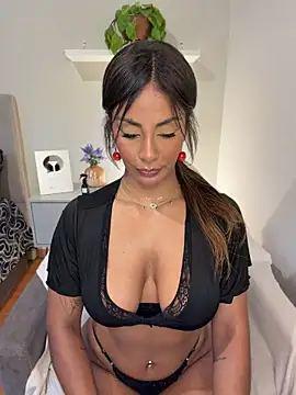 Brownfitbabyy - Show pussy close 🍫 Mostrar bucetinha
