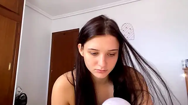 RoseDiebol - take off a black bra🥵