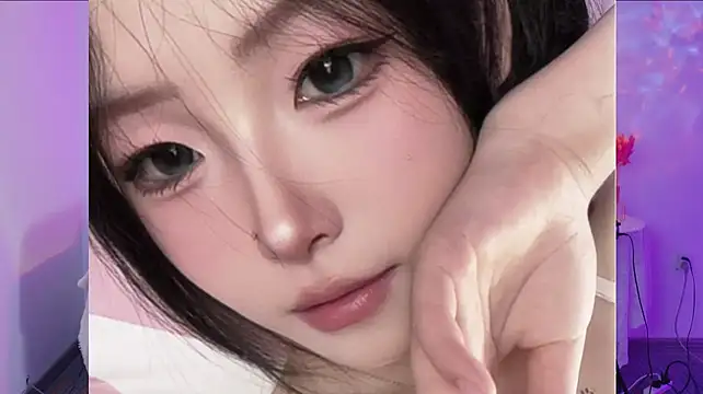 Xiyu-Ada - 😍手伸内裤揉鲍鱼＋隔衣乳夹💦