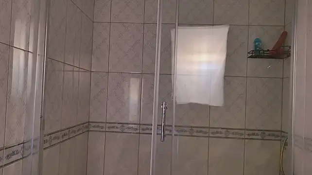 True_voice - lets fully make my top wet