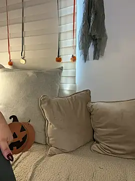 Sara_rousse10 - naked shower and finger in my pussy