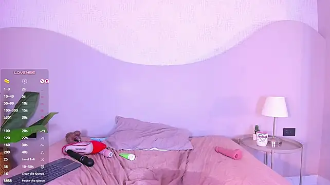Ainaah_ - showing my tits 🍒 + rubbing oil on them