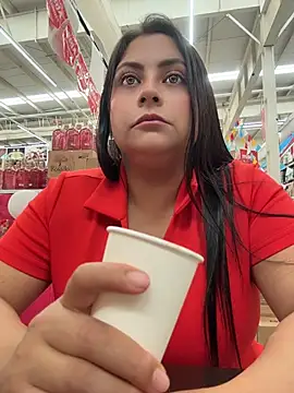 Angie_e - Pussy un supermarket shhh Risky