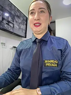Suzy-111 - 👿3 fingers in pussy+LT 2min control🥵