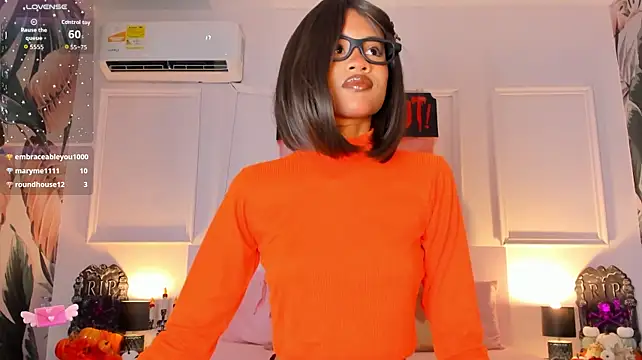 Aprillbrunette - sexy Velma play with your tits 👄