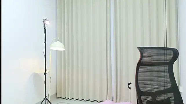 Zhizhi-xiaowu - 漏🐻性感舞蹈