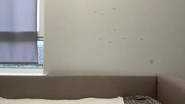 LisaPorse - air kiss