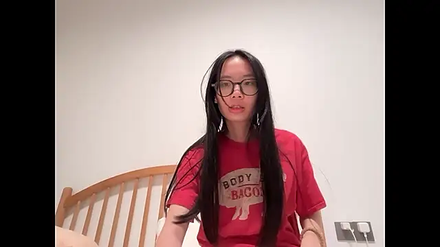Nooneknowspoppy - happy weekend with poppy