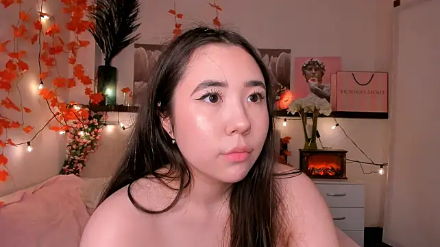 PixelPixieL - Show my tits and squeeze them