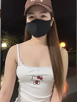 My_Melodyy - Make me cum pussy in public garden 🪴😈