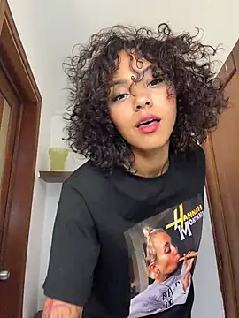 LizStorm_ - make that pussy get cream with domi
