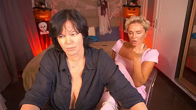 PleasureWeCouple
