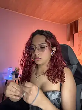 Sabrina_ec - 🥵masturbation witht 4 fingers