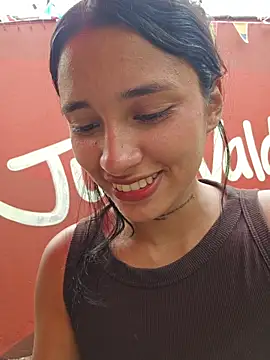 Lorena_Mcfly - Domi ON MY CLIT x4min + plug anal 🌸