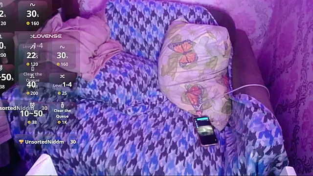 Shaina_Sexy18 - dance for you, im naked and doggy style