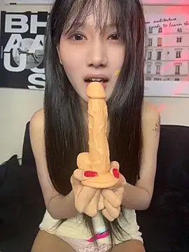 Xiaoxiao1001 - 斯胸贴五分钟