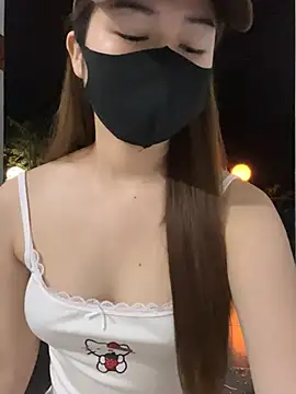 My_Melodyy - Make me cum pussy in public garden 🪴😈