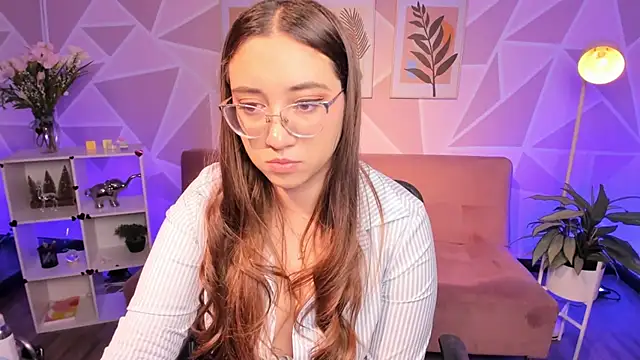 _RosieRider - Play with ice in boobs and mouth