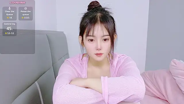 UU-uuu - V腿