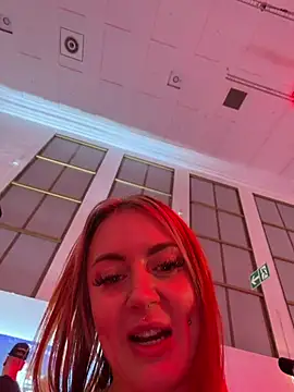 ObviouslyPeachy - Tip 110TK for NEW RISKY boy/Girl porn 😱