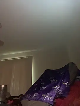 reecieofficial's Live XXX Chat