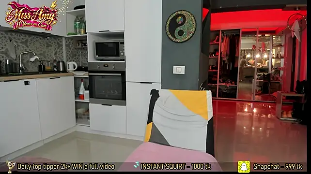AmySuperHeroes - :fire: SQUIRT show loading...
