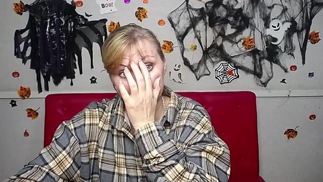 RebecaMarti - Play with me, give me this pleasure.