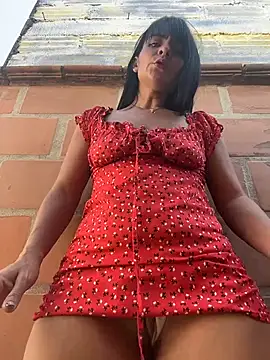 LuxeBrunetteXXX - PLAY PUSSY CLOSE UP AT WORK😈